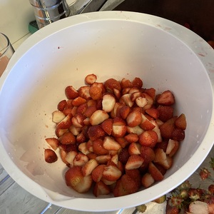 Erdbeeren waschen, ...