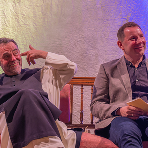 Dankefest im Pfarrsaal Kirchdorf an der Krems, Bild: Pfarrer P. Severin Kranabitl und der scheidende Pfarrverwalter Günter Wolfinger