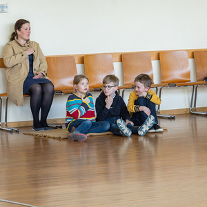 Karfreitag 2024 in der Pfarre Kirchdorf/Krems / Foto Haijes Karfreitagsfeier für Kinder im Pfarrheim